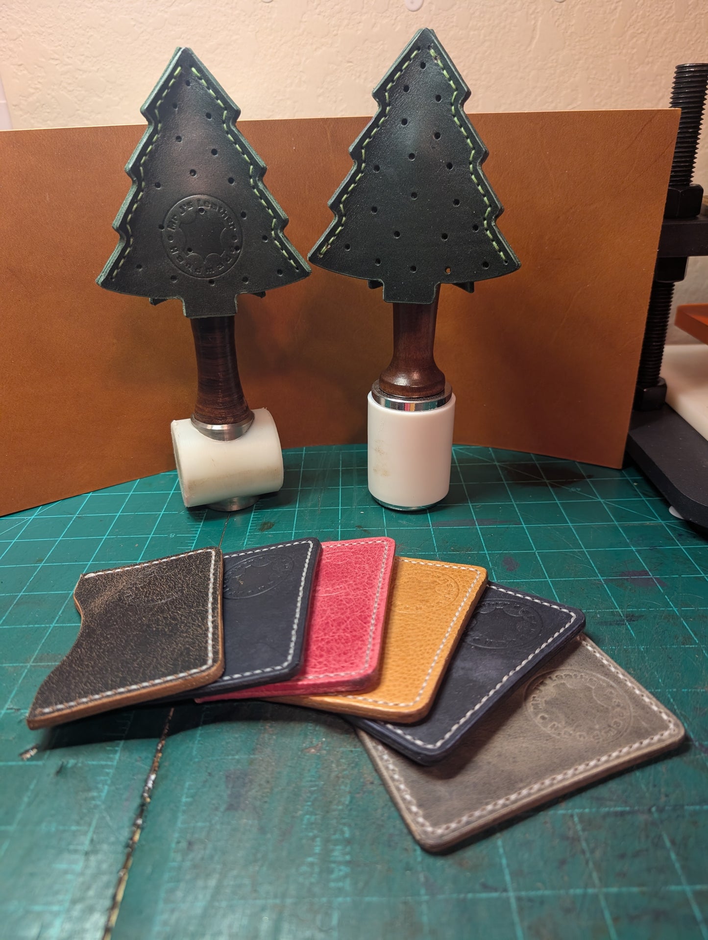 District Leather Card wallets