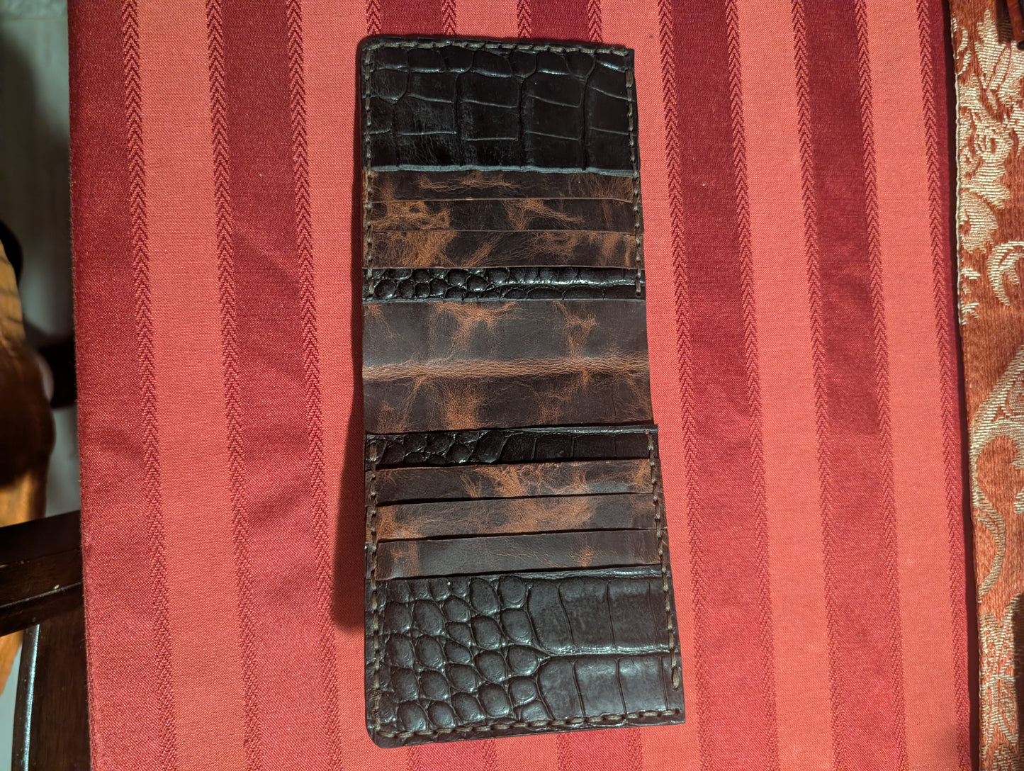 Bifold wallet