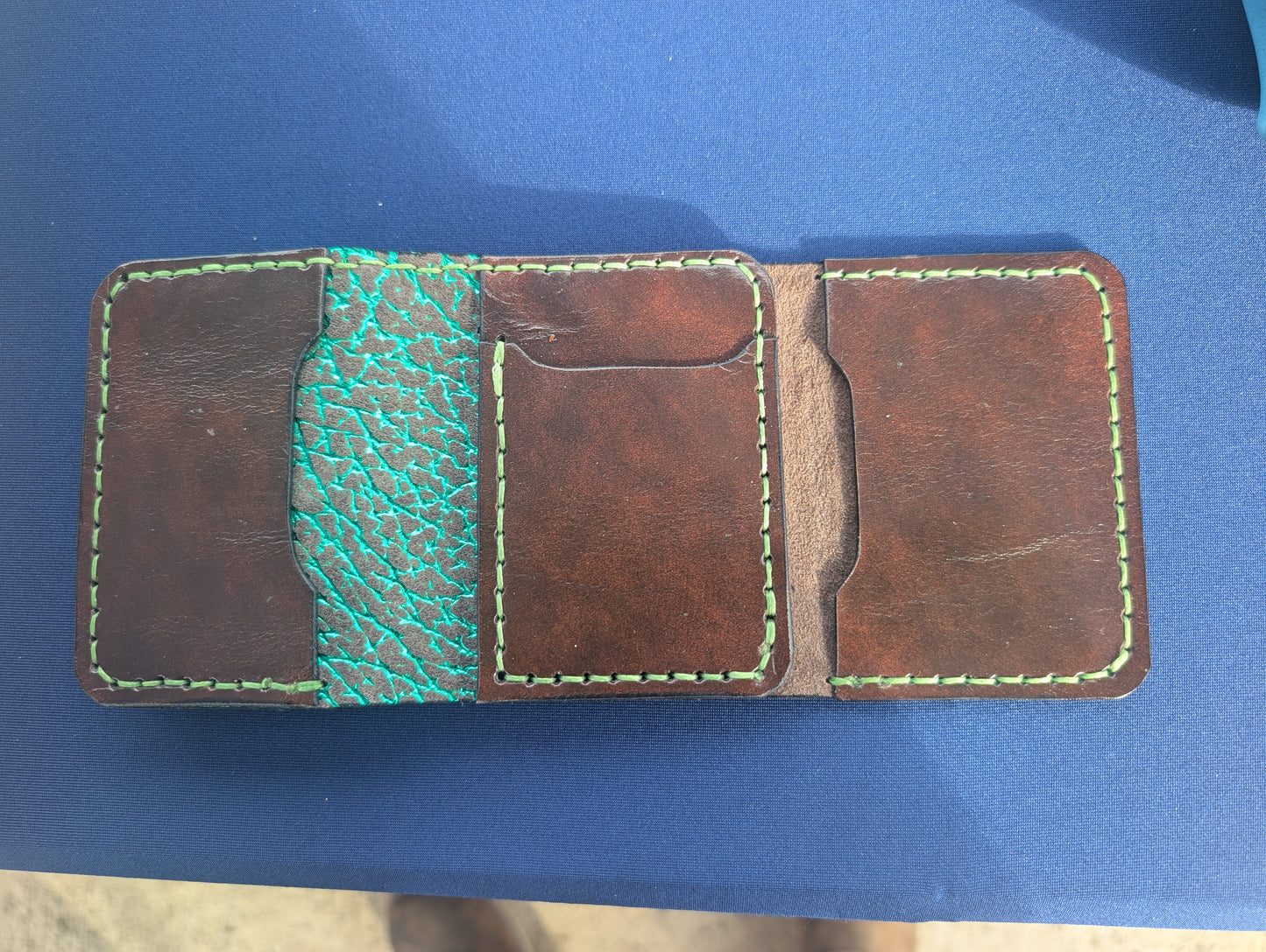 Tri fold wallet